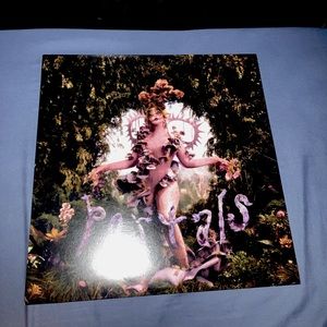 Hi, I’m selling the Melanie Martinez Portals Vinyl Bloodshoot for $40